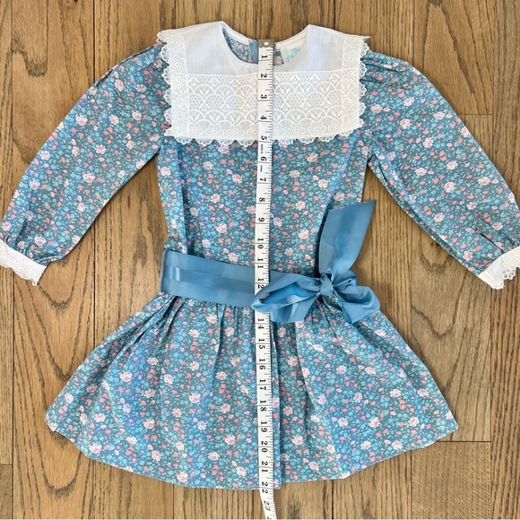 The Children’s Hour by Jan Brigg’s Vintage Blue Ditsy Floral Dress Size 4T - Picture 8 of 15